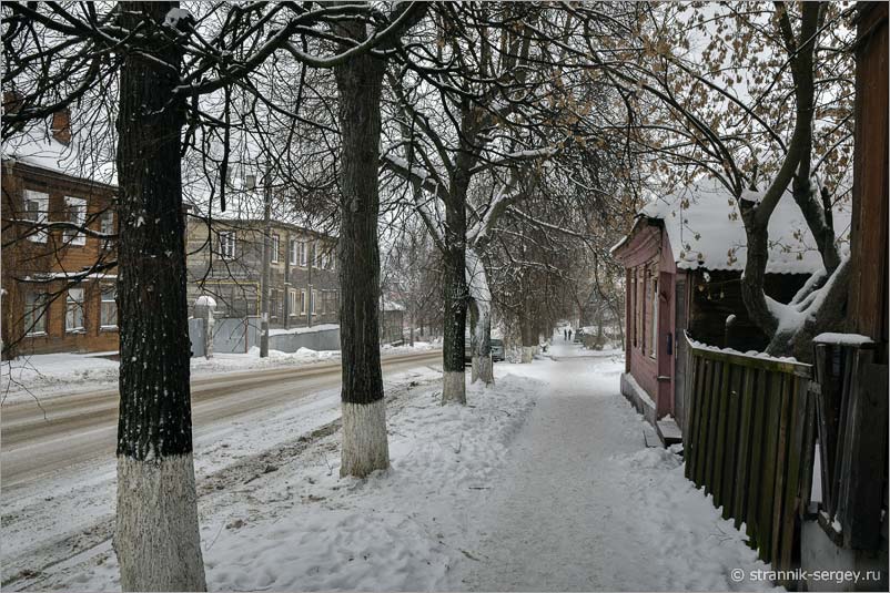 Провинциальные улицы старого города Владимира 