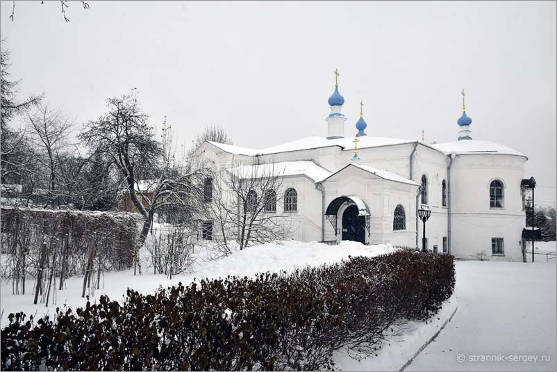 Двор Княгинина монастыря