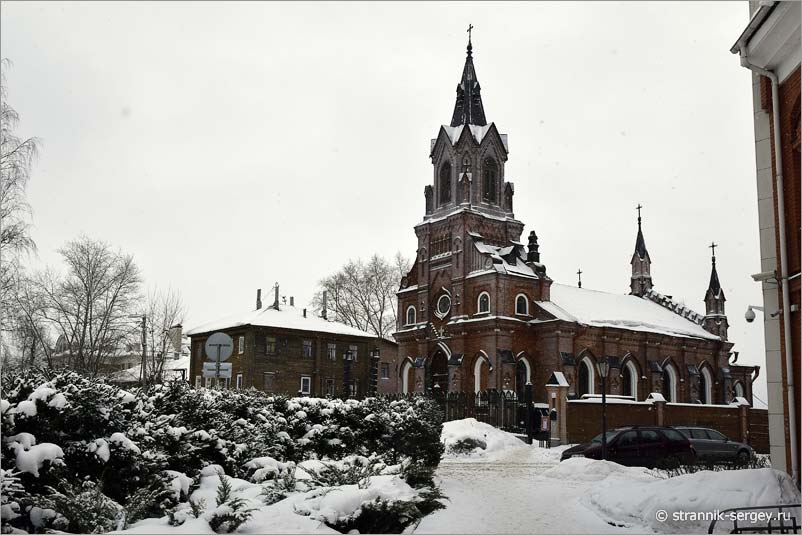 Католический храм с концертами старинной музыки в городе Владимире
