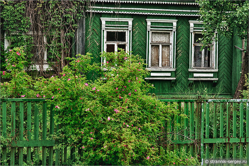 Русская природа - деревенский дом