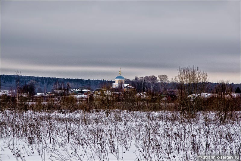 Тихвинская церковь в селе Рюминское