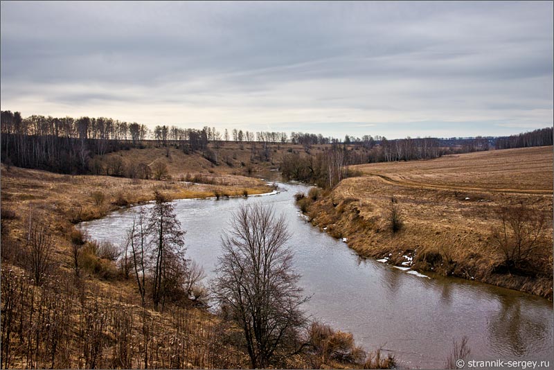 Красота реки весной - река Осетр